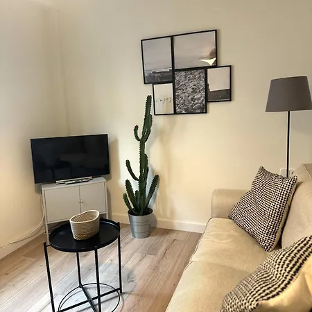 Apartment Loira La Via, Encanto En Zona Residencial *